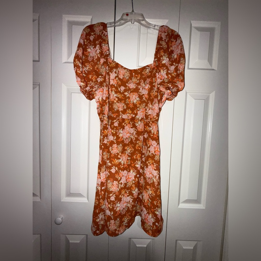 Altar’d State‎ Gorgeous Floral Dress